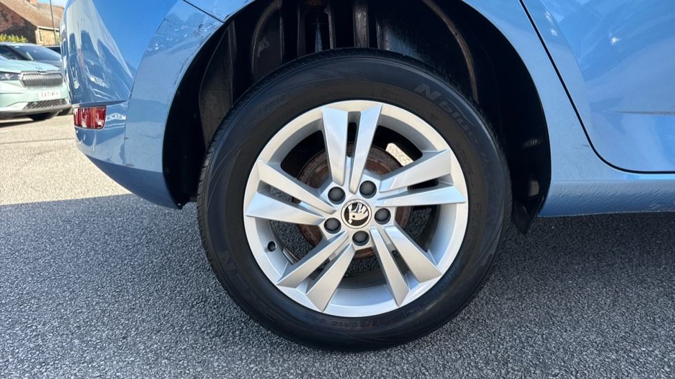 Skoda Fabia 1.0 MPI 75 SE 5dr Petrol Hatchback - Image 44