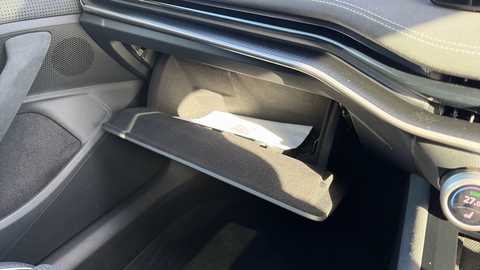 Skoda Superb 1.5 TSI iV Sportline 5dr DSG Estate - Image 37