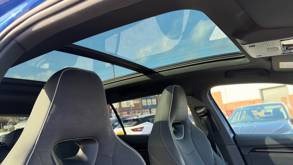 Skoda Superb 1.5 TSI iV Sportline 5dr DSG Estate - Image 39