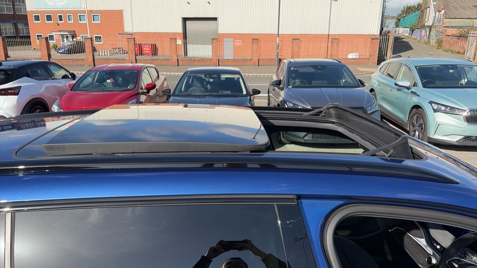 Skoda Superb 1.5 TSI iV Sportline 5dr DSG Estate - Image 40