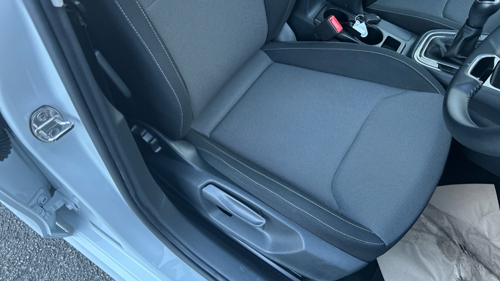 Skoda Fabia 1.0 TSI 116 Colour Edition 5dr Petrol Hatchback - Image 34