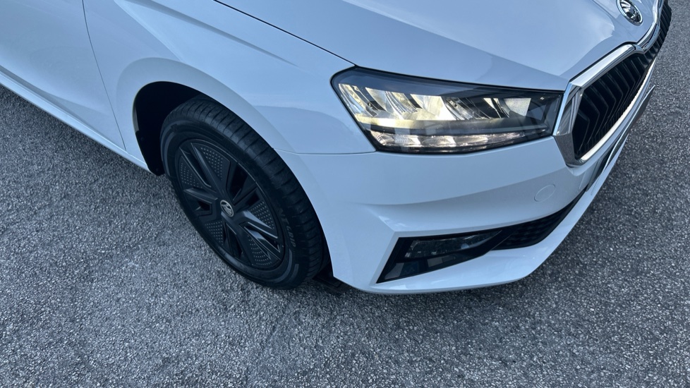 Skoda Fabia 1.0 TSI 116 Colour Edition 5dr Petrol Hatchback - Image 37