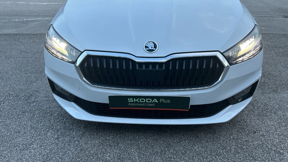 Skoda Fabia 1.0 TSI 116 Colour Edition 5dr Petrol Hatchback - Image 38