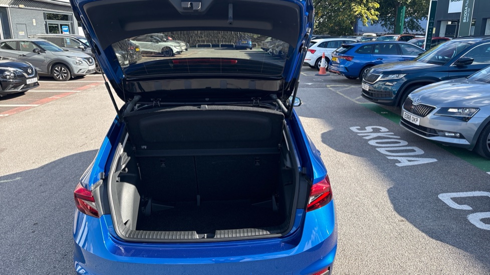 Skoda Fabia 1.0 TSI Colour Edition 5dr Petrol Hatchback - Image 20