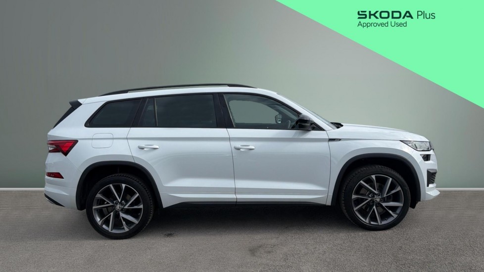 Skoda Kodiaq 2.0 TSI 190 Sport Line 4x4 5dr DSG [7 Seat] Petrol Estate - Image 4