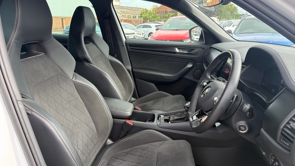 Skoda Kodiaq 2.0 TSI 190 Sport Line 4x4 5dr DSG [7 Seat] Petrol Estate - Image 15