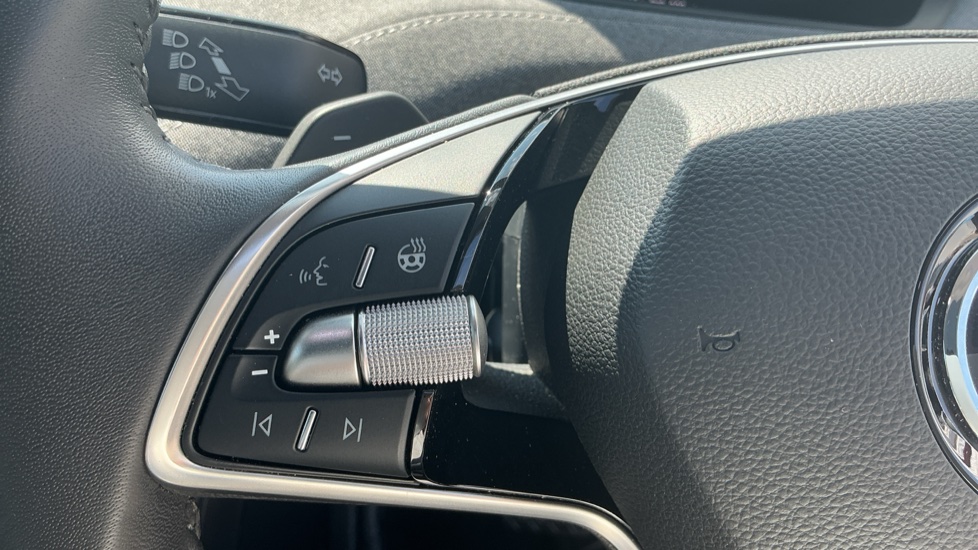 Skoda Enyaq 210kW 85 Edition 82kWh 5dr Auto Electric - Image 17