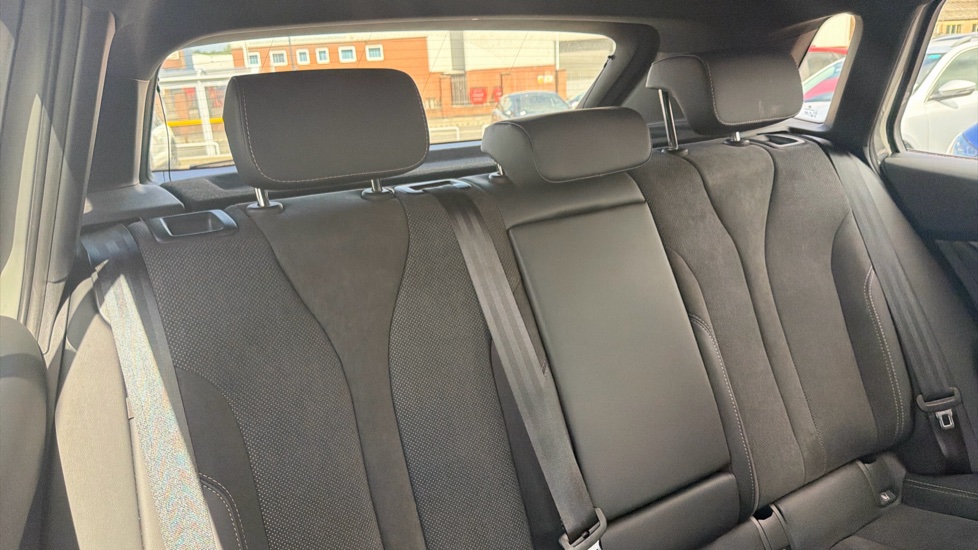 Skoda Elroq 150kW 60 SportLine 63kWh 5dr Auto Electric Estate - Image 16