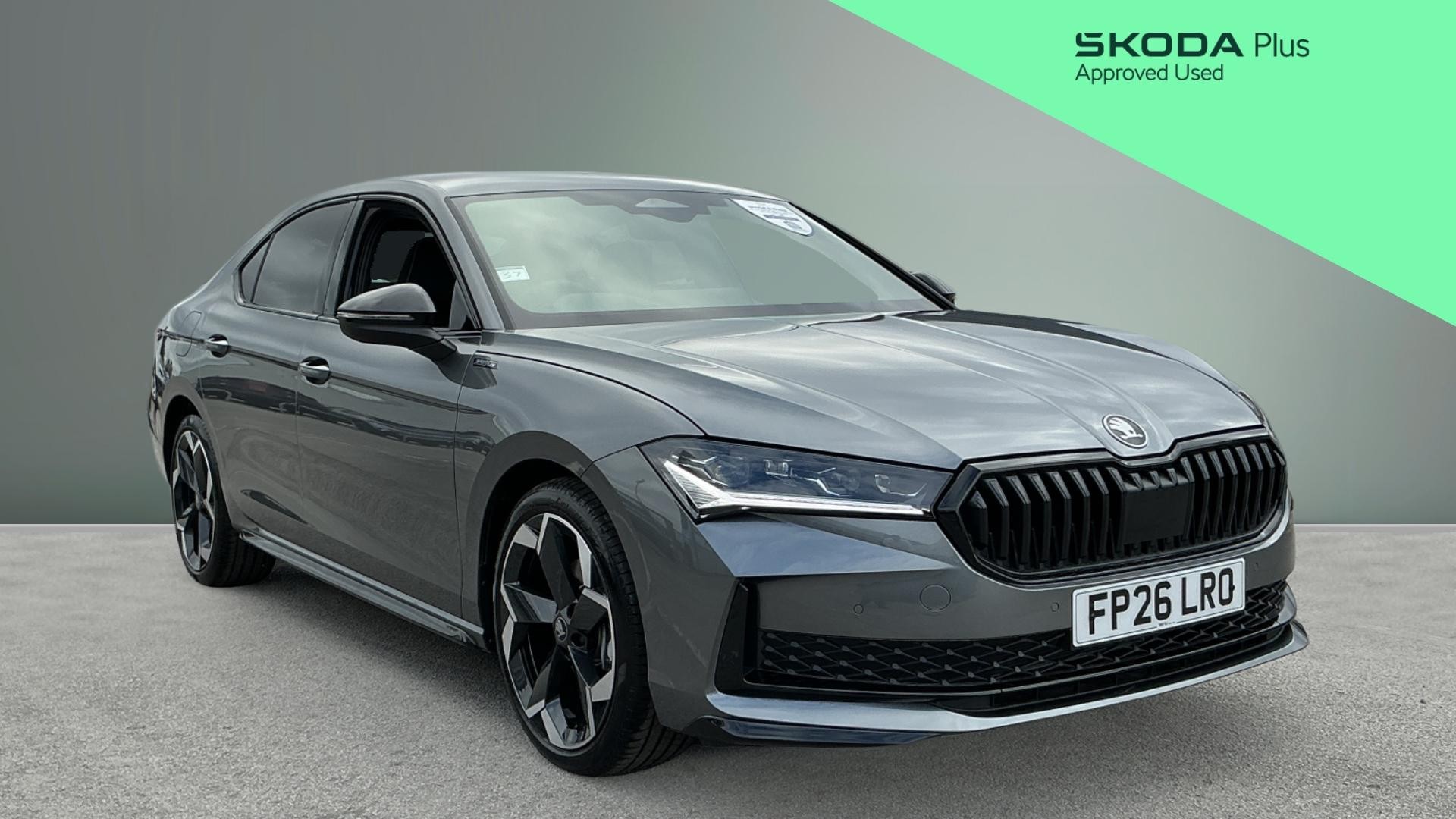 Skoda Superb listing photo