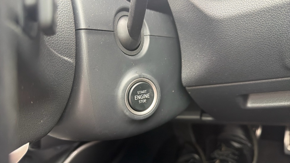 Skoda Fabia 1.5 TSI 177 130 5dr DSG Petrol Hatchback - Image 26