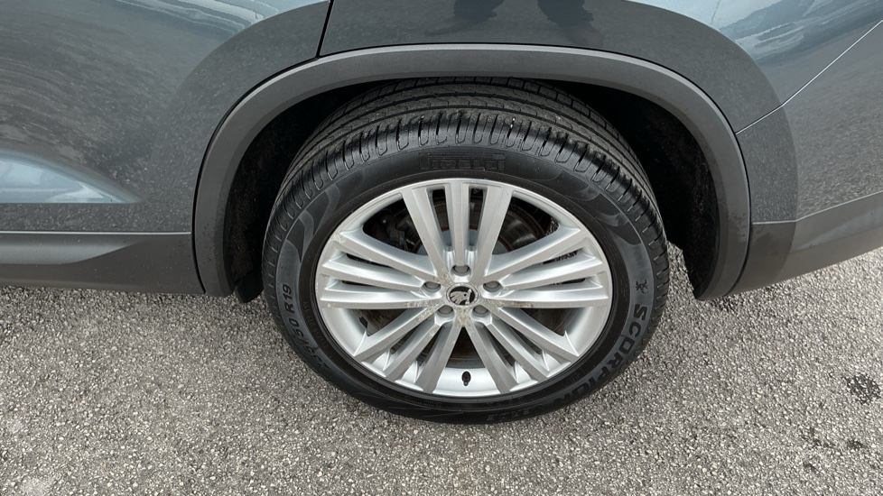 Skoda Kodiaq 2.0 TSI SE L 4x4 5dr DSG Petrol Estate - Image 40