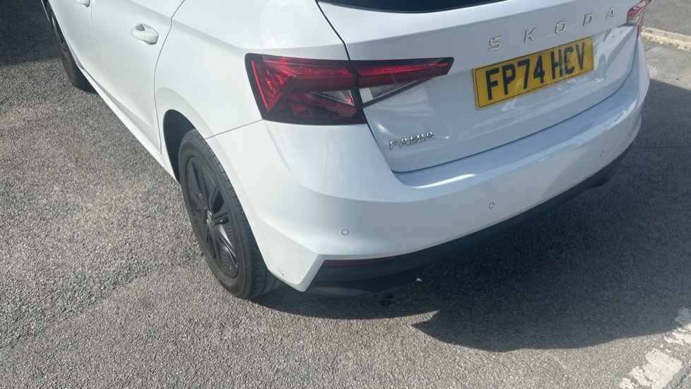 Skoda Fabia 1.0 TSI 116 Design Edition 5dr Petrol Hatchback - Image 36
