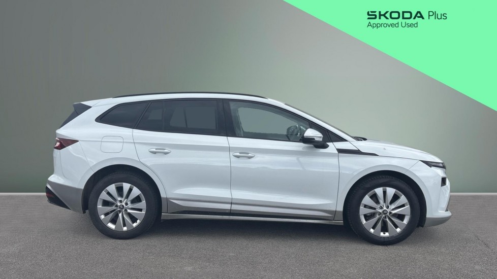 Skoda Enyaq 150kW 60 SE L 63kWh 5dr Auto Electric Estate - Image 4