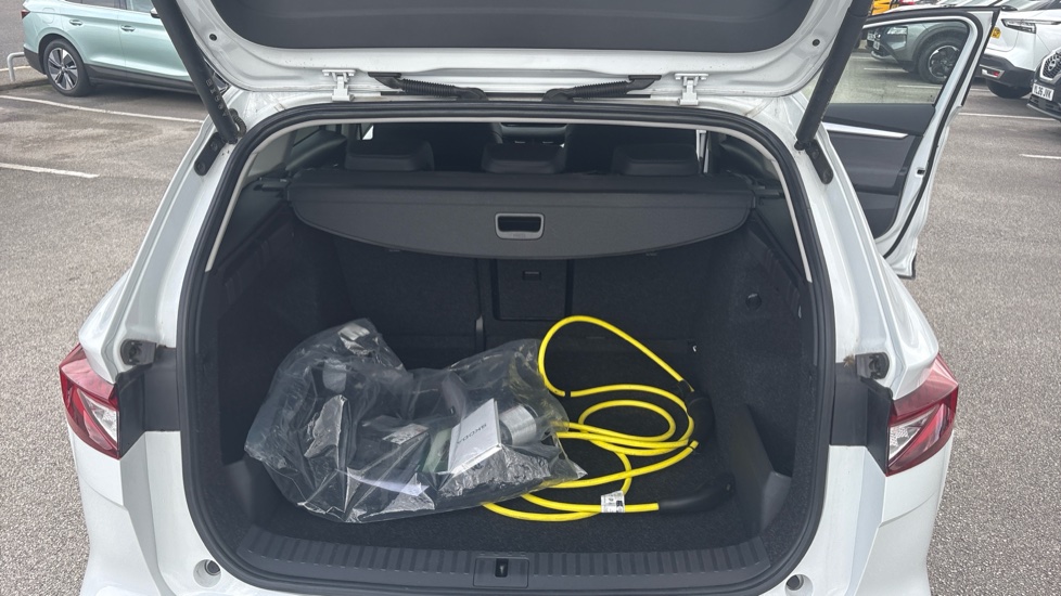 Skoda Enyaq 150kW 60 SE L 63kWh 5dr Auto Electric Estate - Image 20