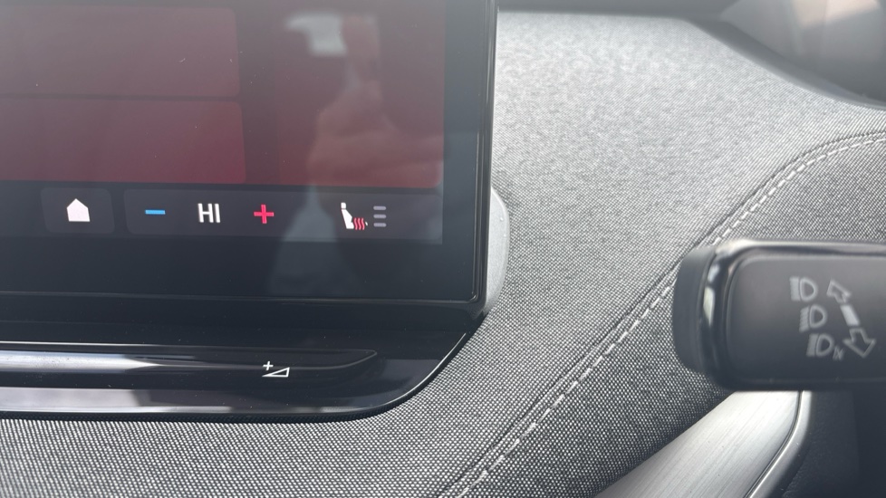 Skoda Enyaq 150kW 60 SE L 63kWh 5dr Auto Electric Estate - Image 33