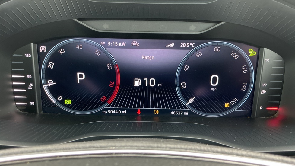 Skoda Kodiaq 1.5 TSI SE L Executive 5dr DSG [7 Seat] Petrol Estate - Image 11
