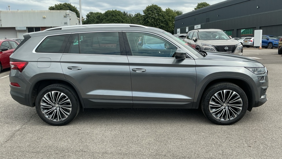 Skoda Kodiaq 1.5 TSI SE L Executive 5dr DSG [7 Seat] Petrol Estate - Image 26