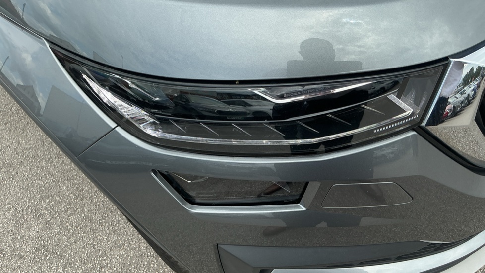 Skoda Kodiaq 1.5 TSI SE L Executive 5dr DSG [7 Seat] Petrol Estate - Image 33