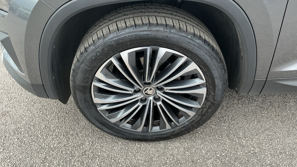 Skoda Kodiaq 1.5 TSI SE L Executive 5dr DSG [7 Seat] Petrol Estate - Image 37
