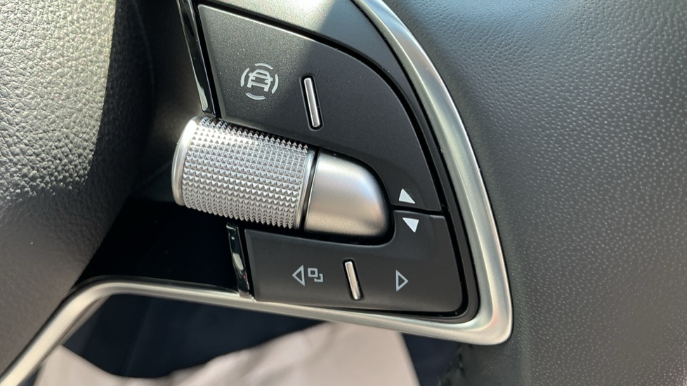 Skoda Enyaq 210kW 85 Edition 82kWh 5dr Auto Electric - Image 18