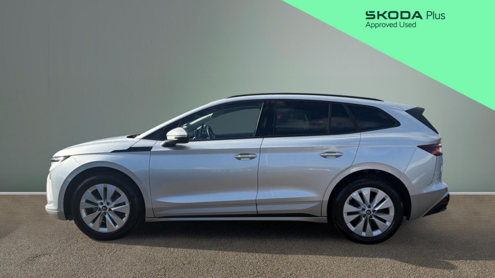 Skoda Enyaq 150kW 60 SE L 63kWh 5dr Auto Electric Estate - Image 4