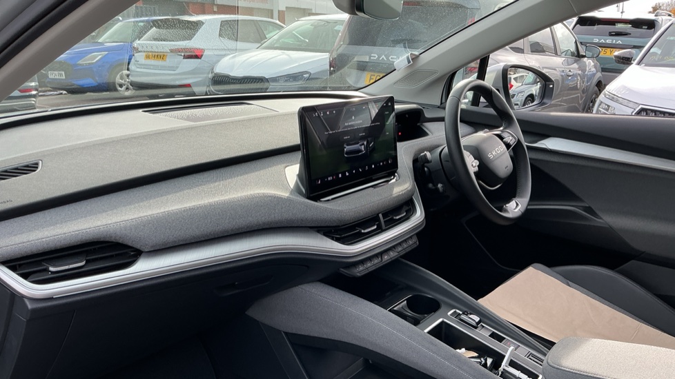Skoda Enyaq 150kW 60 SE L 63kWh 5dr Auto Electric Estate - Image 2