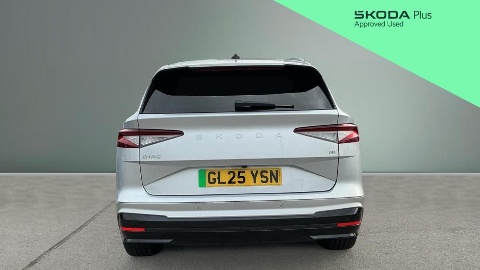 Skoda Enyaq 150kW 60 SE L 63kWh 5dr Auto Electric Estate - Image 8