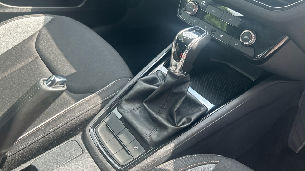 Skoda Kamiq 1.0 TSI SE Edition 5dr DSG Petrol Hatchback - Image 14