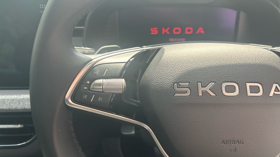 Skoda Kamiq 1.0 TSI SE Edition 5dr DSG Petrol Hatchback - Image 17