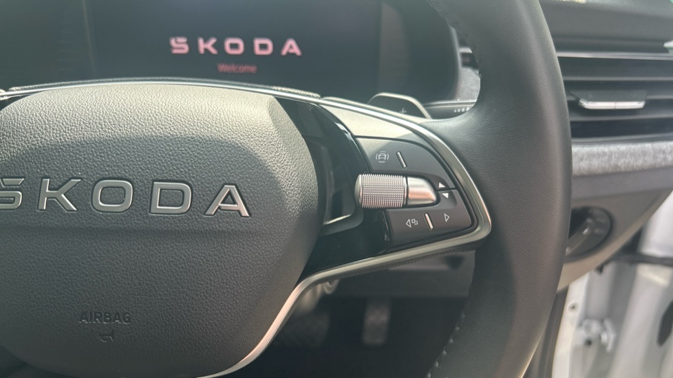 Skoda Kamiq 1.0 TSI SE Edition 5dr DSG Petrol Hatchback - Image 18
