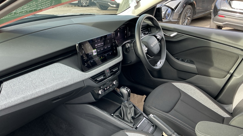 Skoda Kamiq 1.0 TSI SE Edition 5dr DSG Petrol Hatchback - Image 2