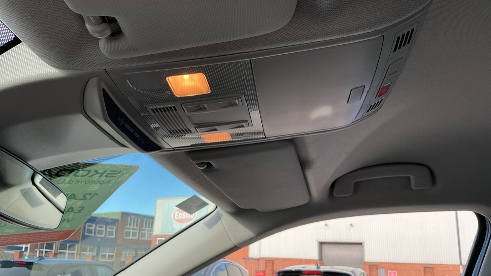 Skoda Kamiq 1.0 TSI SE Edition 5dr DSG Petrol Hatchback - Image 38