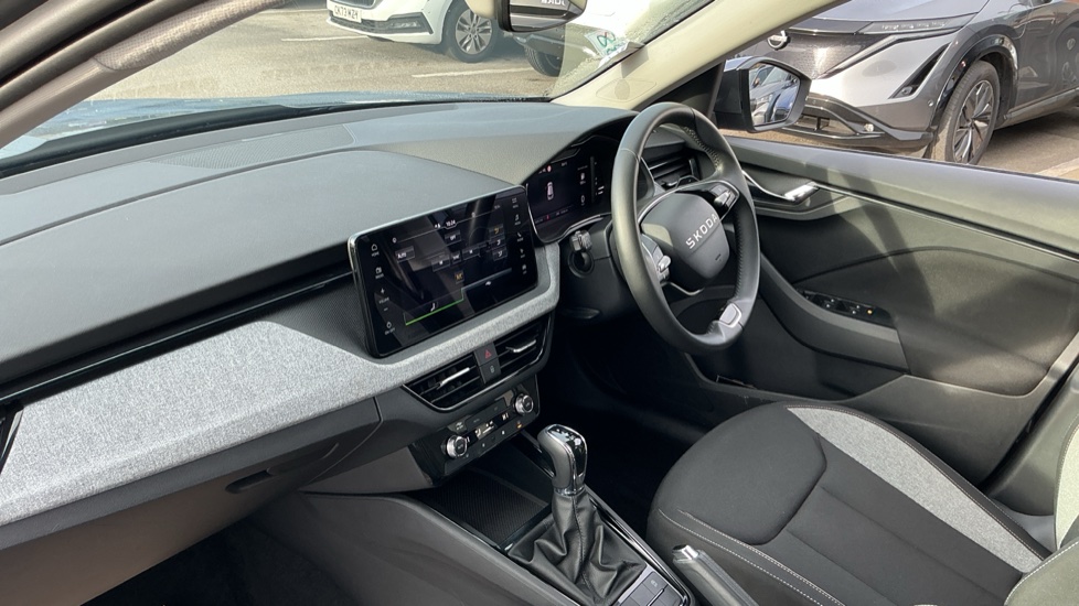 Skoda Kamiq 1.0 TSI SE Edition 5dr DSG Petrol Hatchback - Image 2