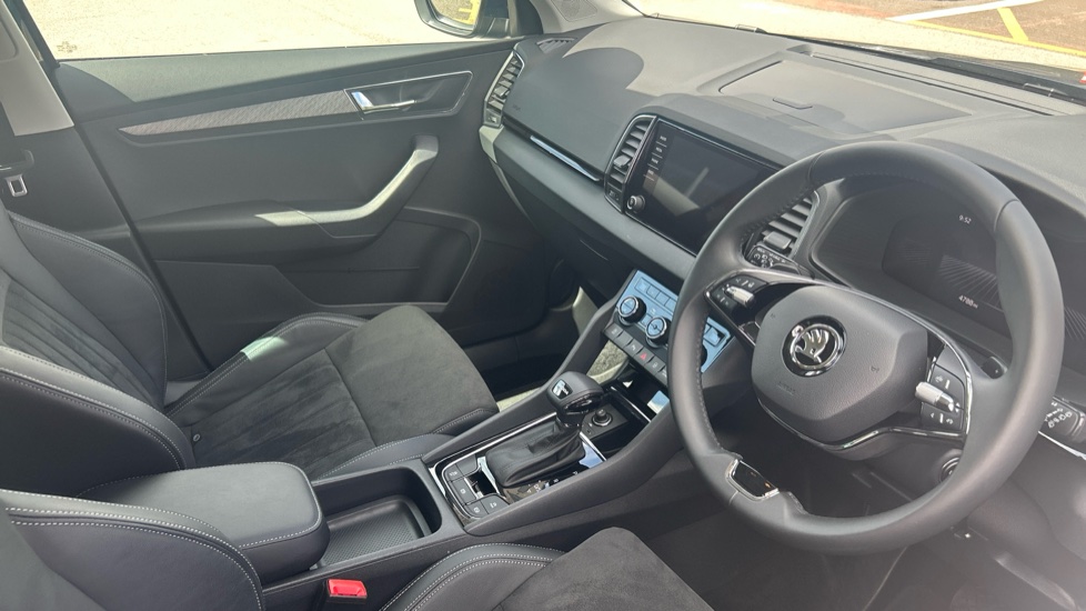 Skoda Karoq 1.5 TSI SE L 5dr DSG Petrol Estate - Image 6