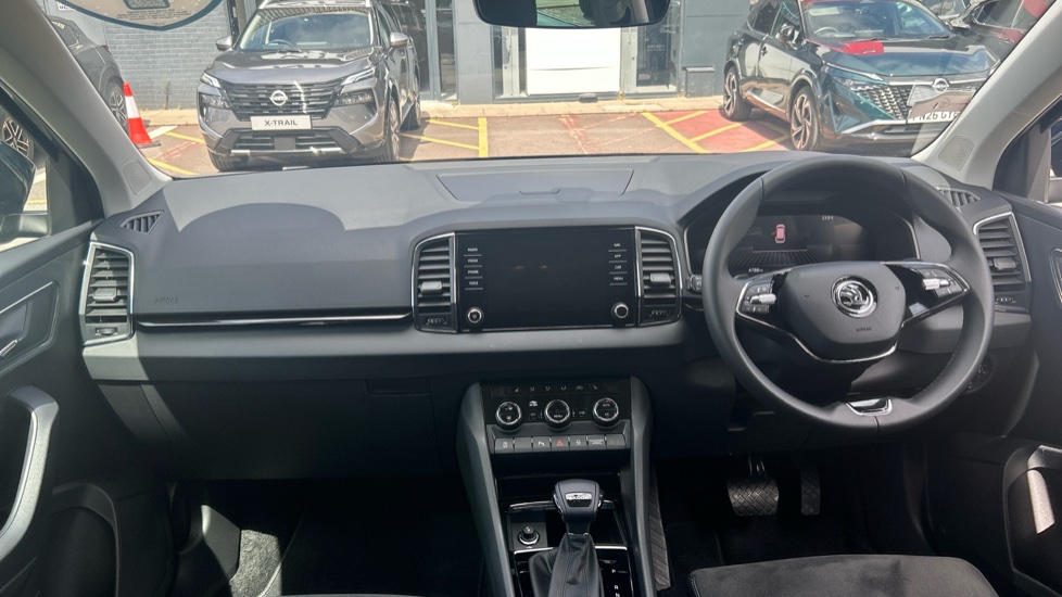 Skoda Karoq 1.5 TSI SE L 5dr DSG Petrol Estate - Image 9