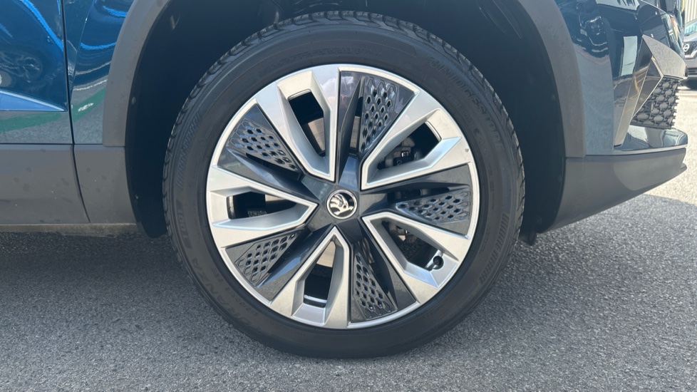 Skoda Karoq 1.5 TSI SE L 5dr DSG Petrol Estate - Image 36