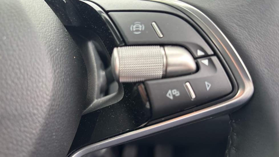 Skoda Elroq 210kW 85 Edition 82kWh 5dr Auto Electric Estate - Image 18