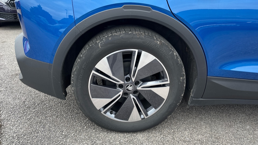 Skoda Elroq 210kW 85 Edition 82kWh 5dr Auto Electric Estate - Image 23