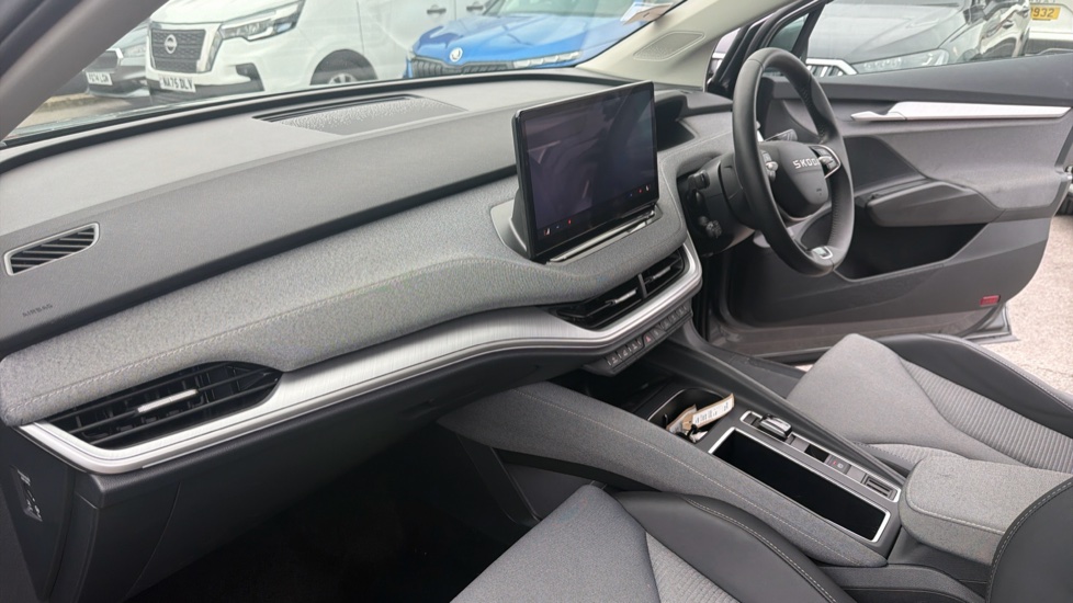 Skoda Enyaq 210kW 85 Edition 82kWh 5dr Auto Electric Estate - Image 2