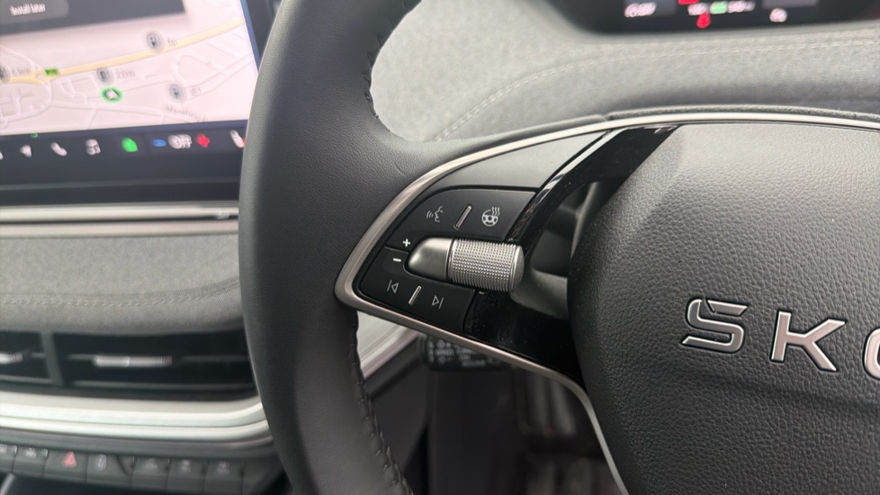 Skoda Enyaq 210kW 85 Edition 82kWh 5dr Auto Electric Estate - Image 17
