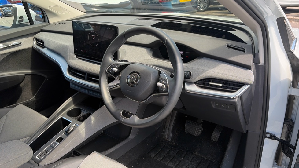 Skoda Enyaq 150kW 80 ecoSuite 82kWh 5dr Auto [125kW] Electric Estate - Image 6