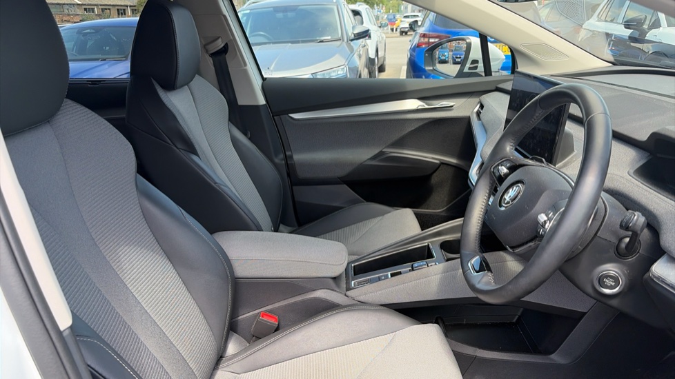 Skoda Enyaq 150kW 80 ecoSuite 82kWh 5dr Auto [125kW] Electric Estate - Image 15