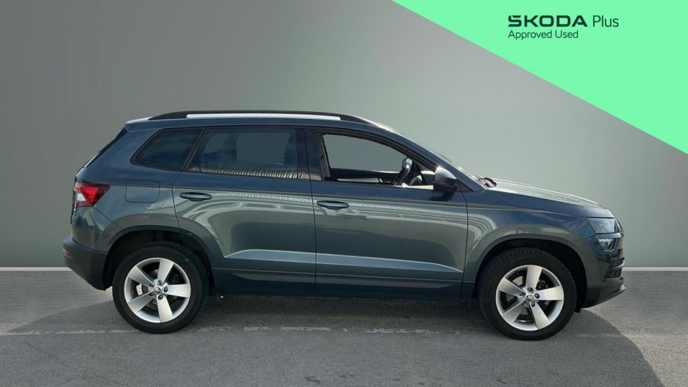 Skoda Karoq 1.5 TSI SE 5dr DSG Petrol Estate - Image 4