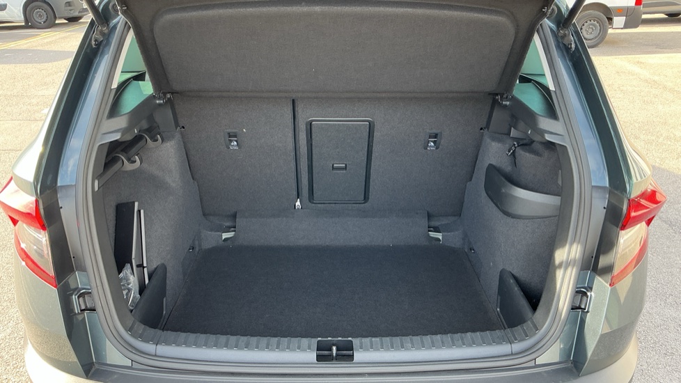 Skoda Karoq 1.5 TSI SE 5dr DSG Petrol Estate - Image 20