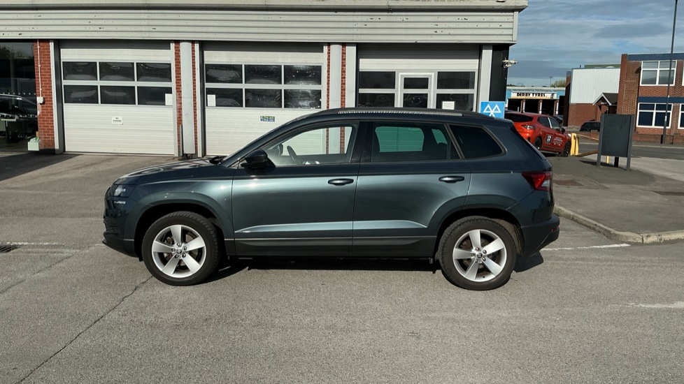 Skoda Karoq 1.5 TSI SE 5dr DSG Petrol Estate - Image 30
