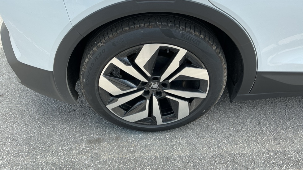 Skoda Elroq 210kW 85 SportLine 82kWh 5dr Auto Electric Estate - Image 23