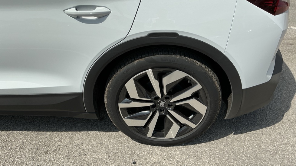 Skoda Elroq 210kW 85 SportLine 82kWh 5dr Auto Electric Estate - Image 29