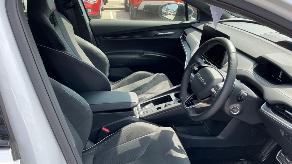 Skoda Elroq 210kW 85 SportLine 82kWh 5dr Auto Electric Estate - Image 36