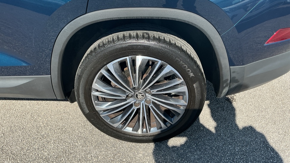 Skoda Kodiaq 1.5 TSI SE L Executive 5dr DSG [7 Seat] Petrol Estate - Image 28