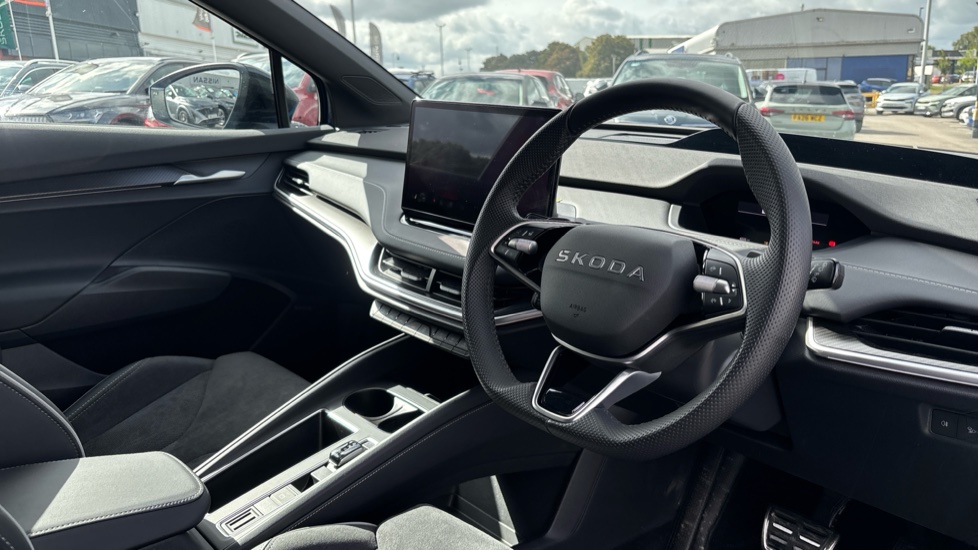 Skoda Enyaq 210kW 85x Sportline 82kWh 4x4 5dr Auto Electric Estate - Image 6